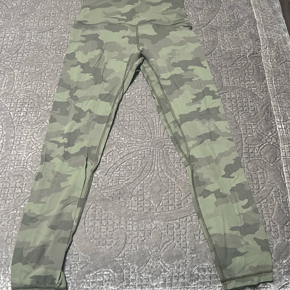 Lululemon align leggings!
